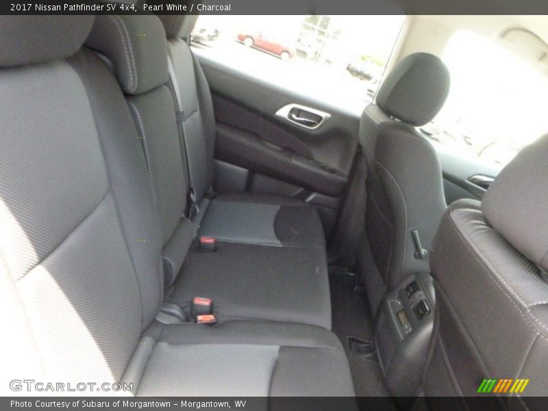 Pearl White / Charcoal 2017 Nissan Pathfinder SV 4x4