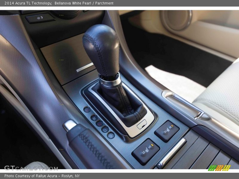 Bellanova White Pearl / Parchment 2014 Acura TL Technology