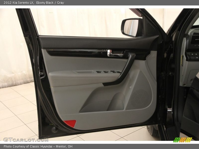 Ebony Black / Gray 2012 Kia Sorento LX