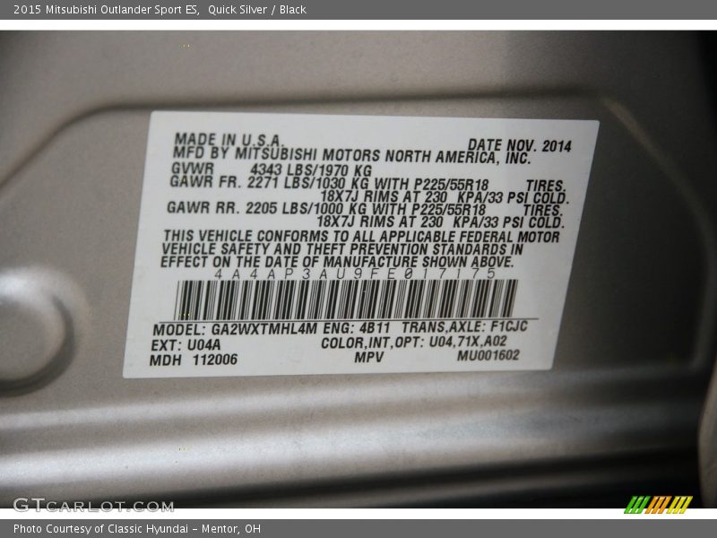 Quick Silver / Black 2015 Mitsubishi Outlander Sport ES