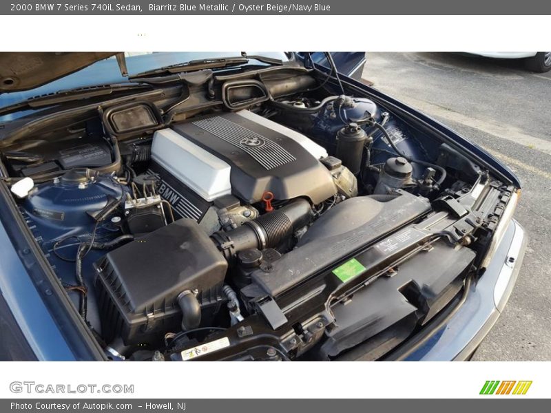 Biarritz Blue Metallic / Oyster Beige/Navy Blue 2000 BMW 7 Series 740iL Sedan