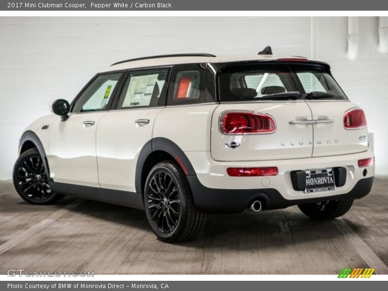 Pepper White / Carbon Black 2017 Mini Clubman Cooper