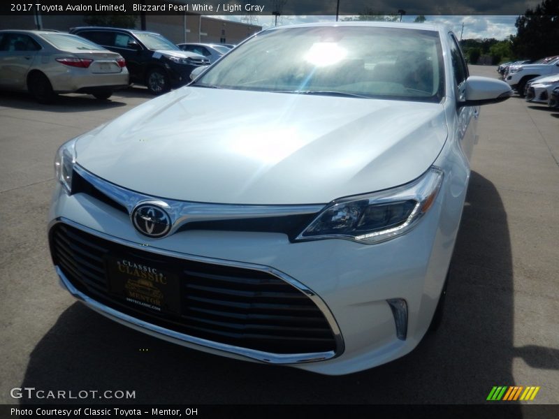 Blizzard Pearl White / Light Gray 2017 Toyota Avalon Limited
