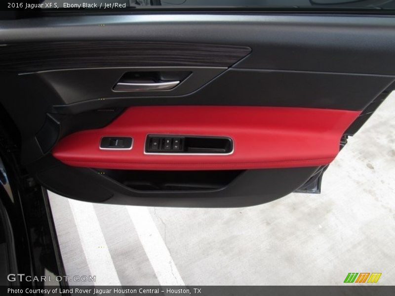 Ebony Black / Jet/Red 2016 Jaguar XF S