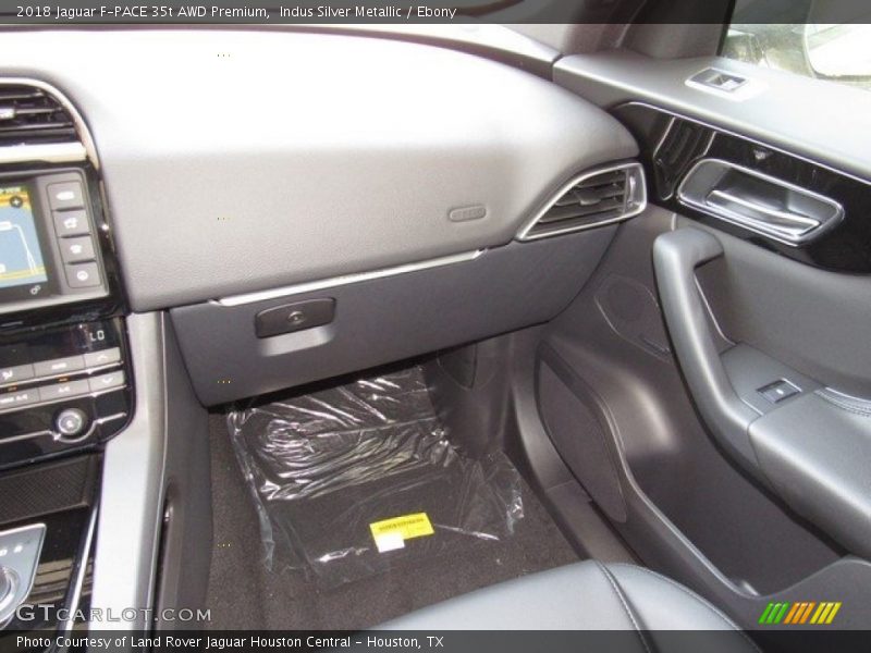 Indus Silver Metallic / Ebony 2018 Jaguar F-PACE 35t AWD Premium