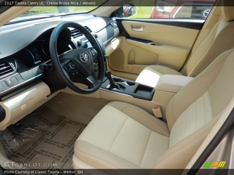 Creme Brulee Mica / Almond 2017 Toyota Camry LE