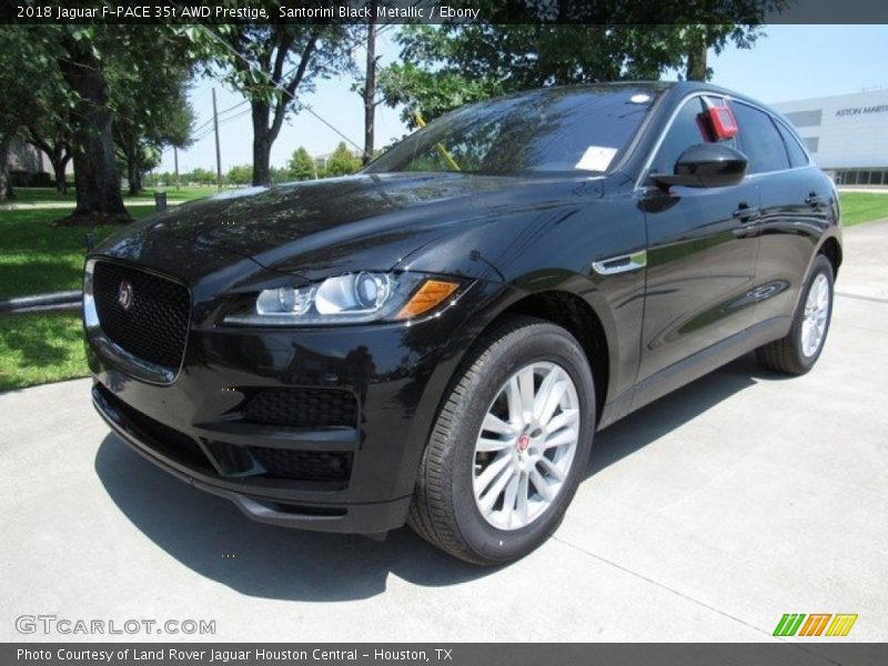 Front 3/4 View of 2018 F-PACE 35t AWD Prestige