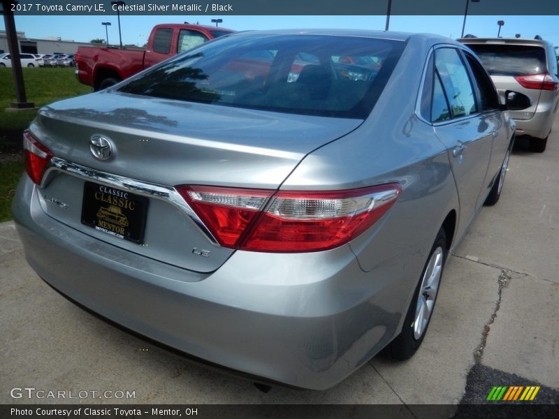 Celestial Silver Metallic / Black 2017 Toyota Camry LE
