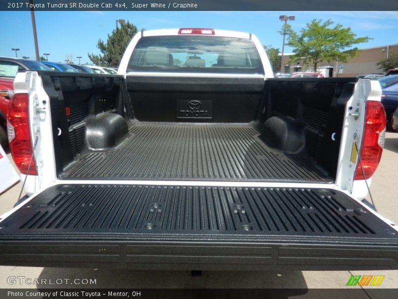 Super White / Graphite 2017 Toyota Tundra SR Double Cab 4x4