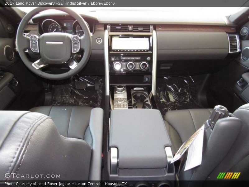 Indus Silver / Ebony/Ebony 2017 Land Rover Discovery HSE