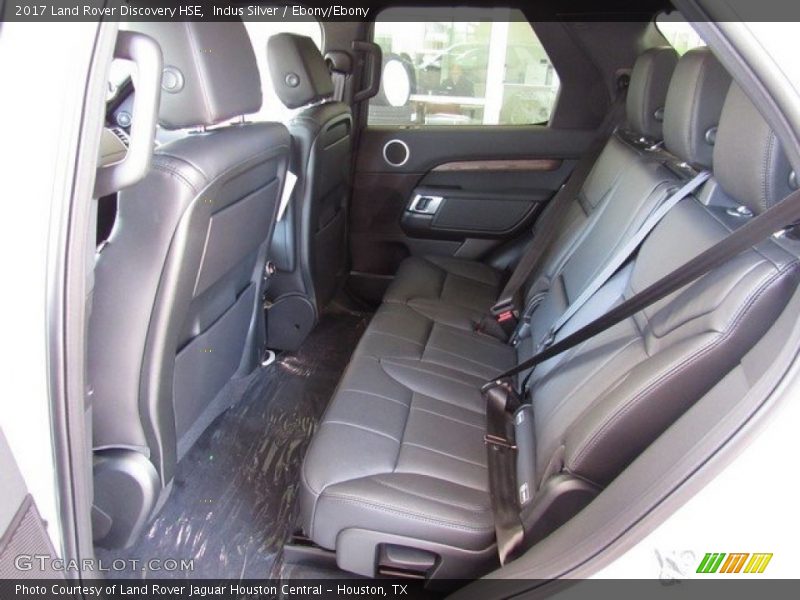 Indus Silver / Ebony/Ebony 2017 Land Rover Discovery HSE