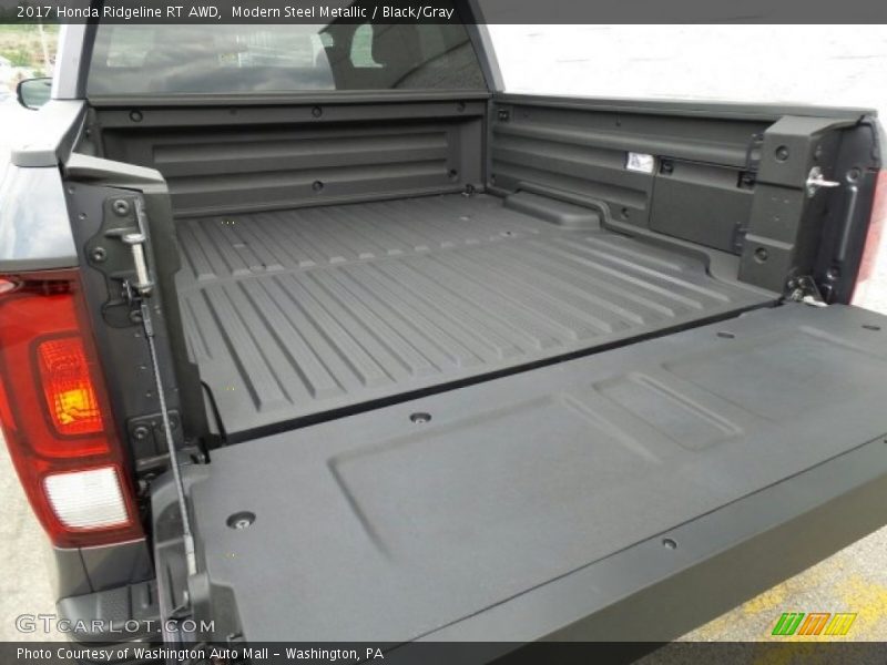 Modern Steel Metallic / Black/Gray 2017 Honda Ridgeline RT AWD