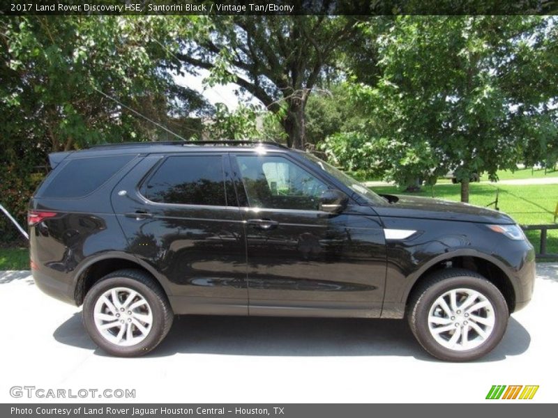  2017 Discovery HSE Santorini Black