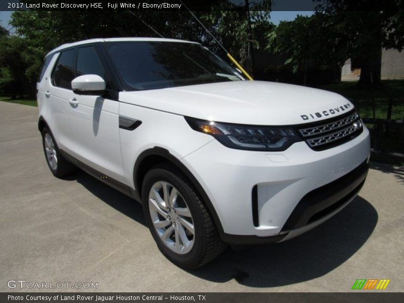 Fuji White / Ebony/Ebony 2017 Land Rover Discovery HSE