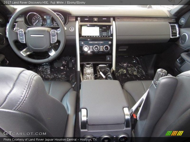 Fuji White / Ebony/Ebony 2017 Land Rover Discovery HSE