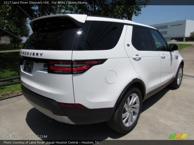 Fuji White / Ebony/Ebony 2017 Land Rover Discovery HSE