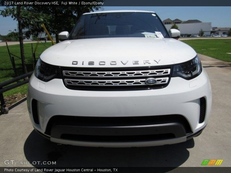 Fuji White / Ebony/Ebony 2017 Land Rover Discovery HSE