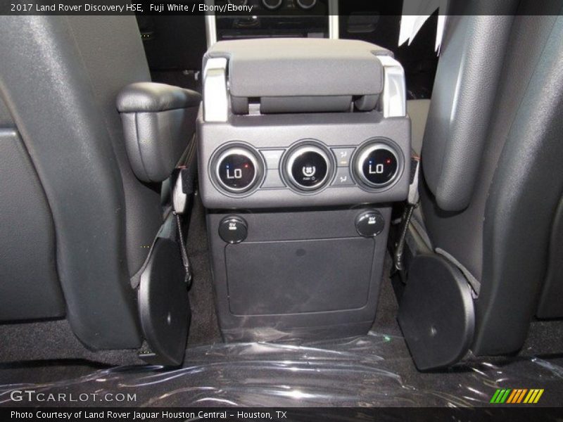 Fuji White / Ebony/Ebony 2017 Land Rover Discovery HSE
