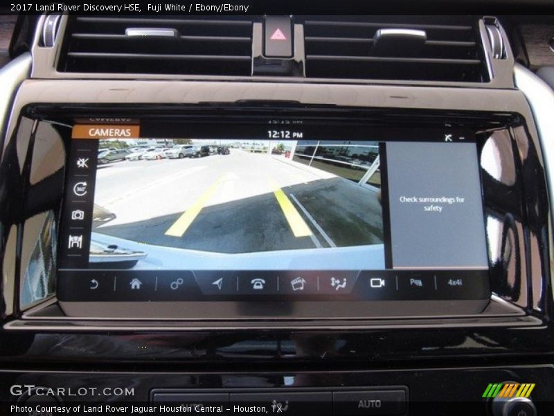 Fuji White / Ebony/Ebony 2017 Land Rover Discovery HSE