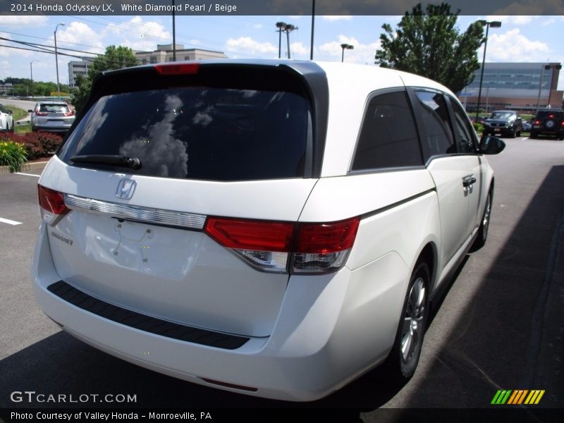 White Diamond Pearl / Beige 2014 Honda Odyssey LX
