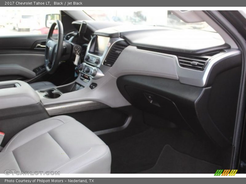 Black / Jet Black 2017 Chevrolet Tahoe LT