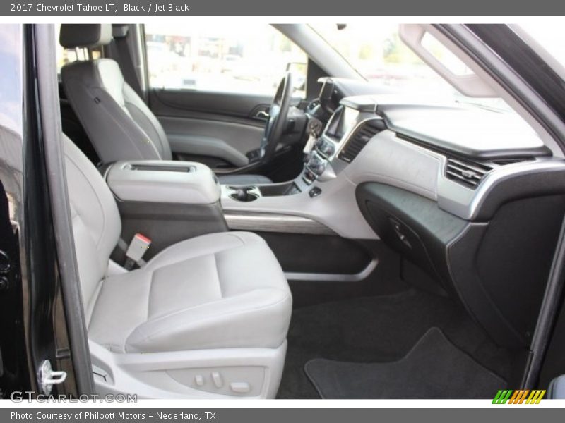 Black / Jet Black 2017 Chevrolet Tahoe LT