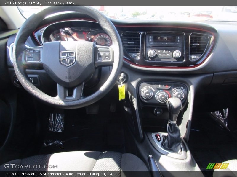 Pitch Black / Black 2016 Dodge Dart SE