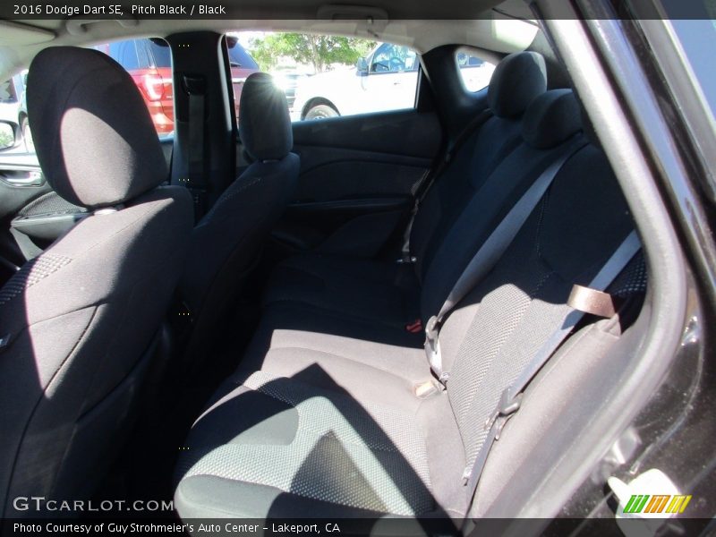 Pitch Black / Black 2016 Dodge Dart SE
