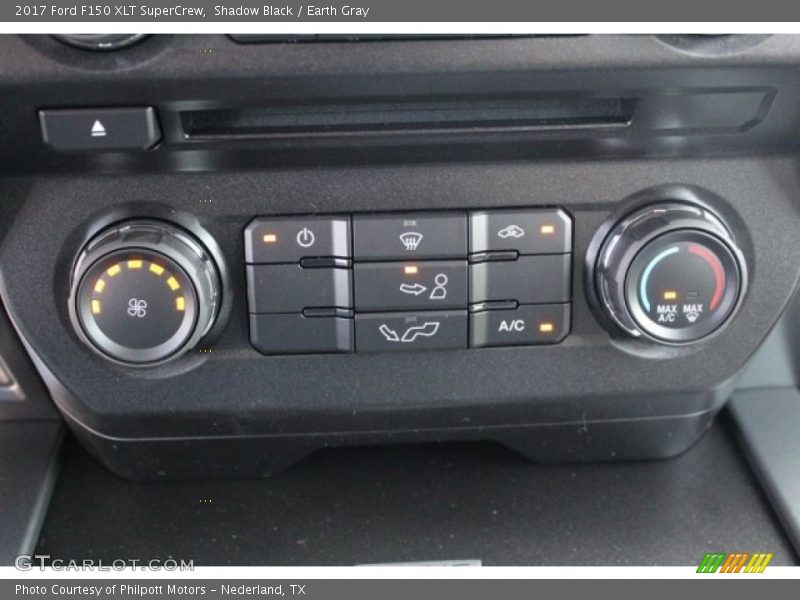 Shadow Black / Earth Gray 2017 Ford F150 XLT SuperCrew