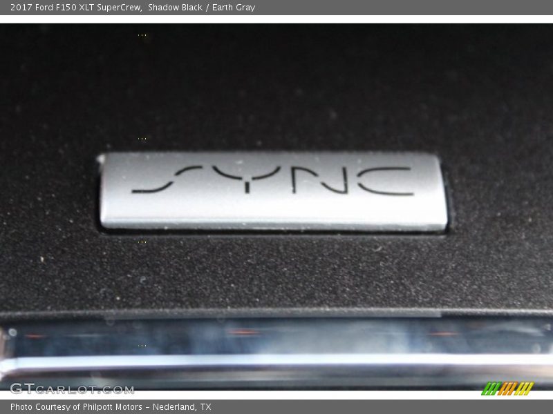 Shadow Black / Earth Gray 2017 Ford F150 XLT SuperCrew