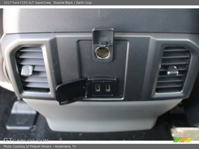 Shadow Black / Earth Gray 2017 Ford F150 XLT SuperCrew