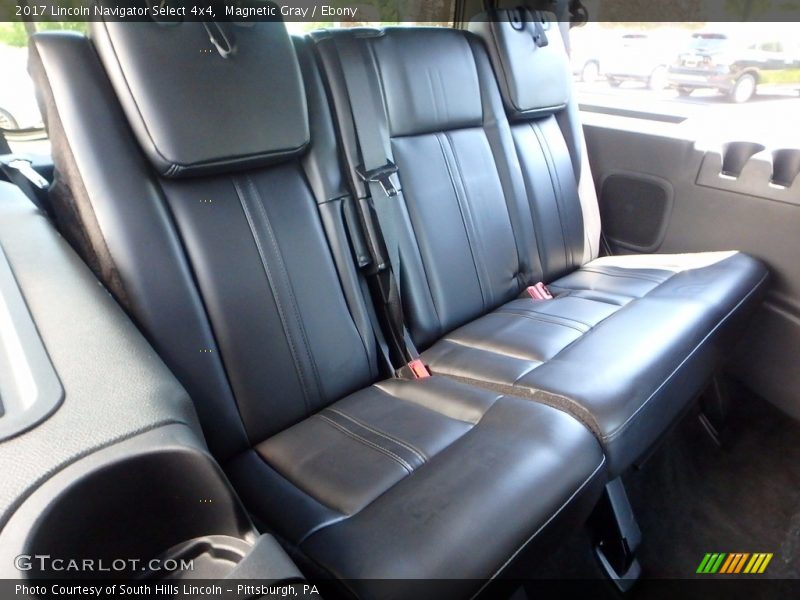 Rear Seat of 2017 Navigator Select 4x4