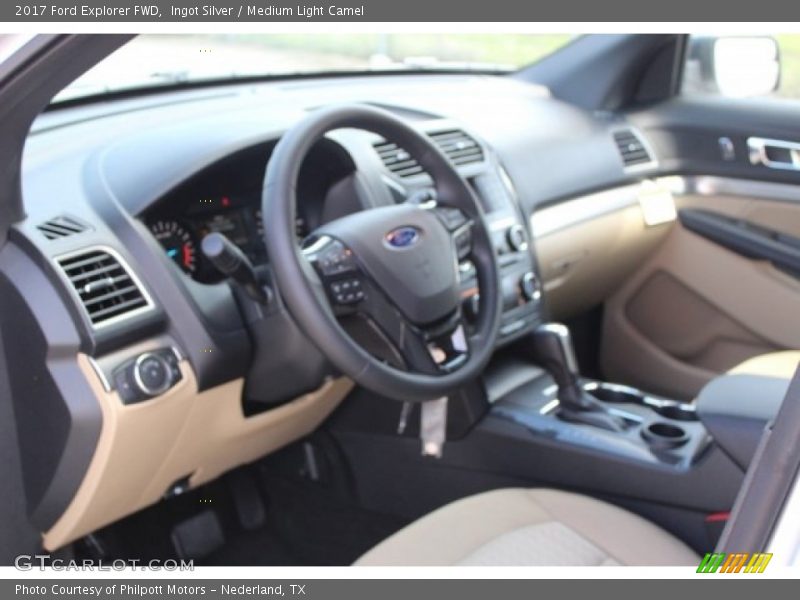 Ingot Silver / Medium Light Camel 2017 Ford Explorer FWD