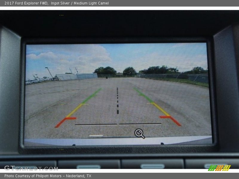 Ingot Silver / Medium Light Camel 2017 Ford Explorer FWD