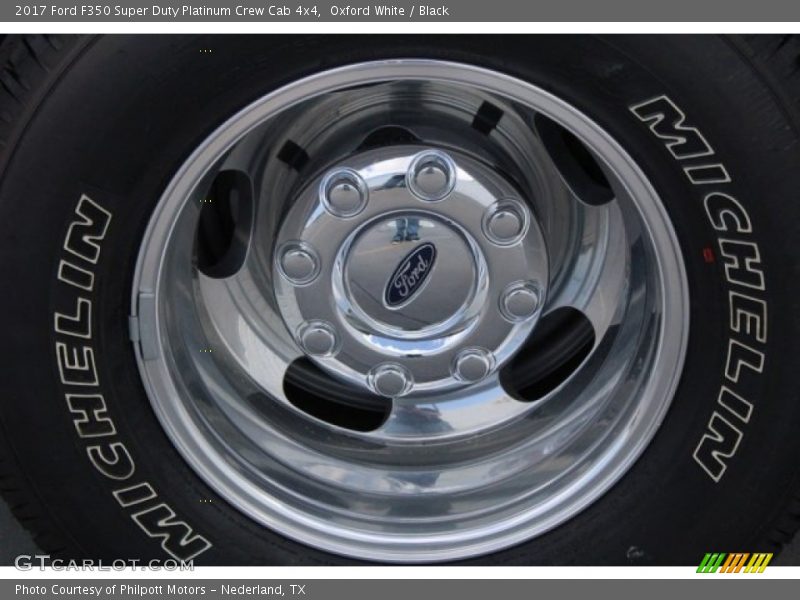 Oxford White / Black 2017 Ford F350 Super Duty Platinum Crew Cab 4x4