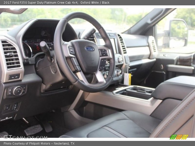 Oxford White / Black 2017 Ford F350 Super Duty Platinum Crew Cab 4x4