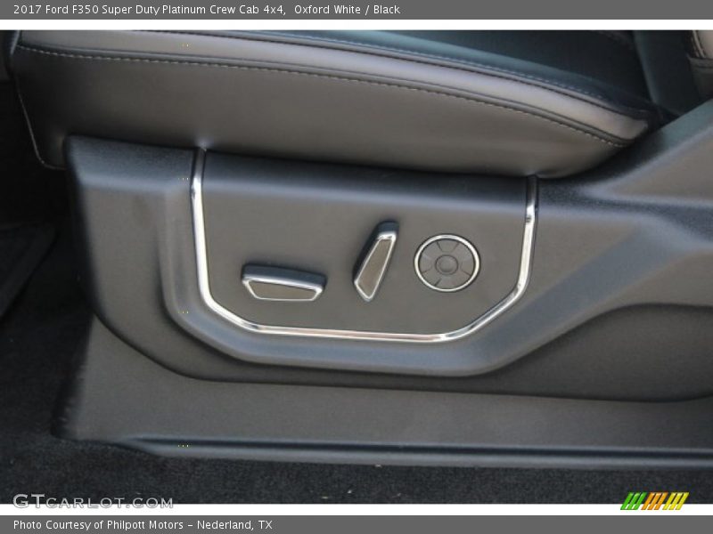 Oxford White / Black 2017 Ford F350 Super Duty Platinum Crew Cab 4x4