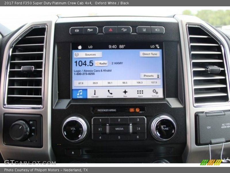 Oxford White / Black 2017 Ford F350 Super Duty Platinum Crew Cab 4x4