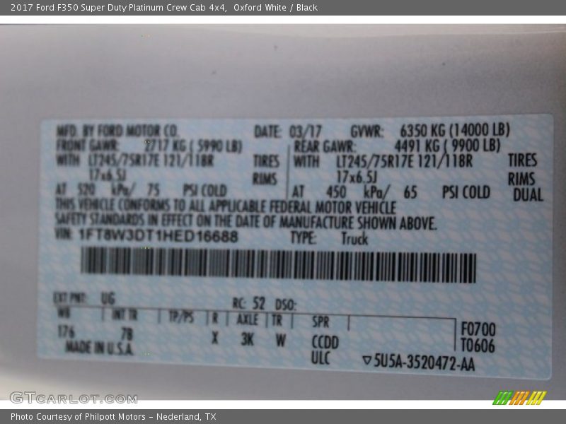 Oxford White / Black 2017 Ford F350 Super Duty Platinum Crew Cab 4x4