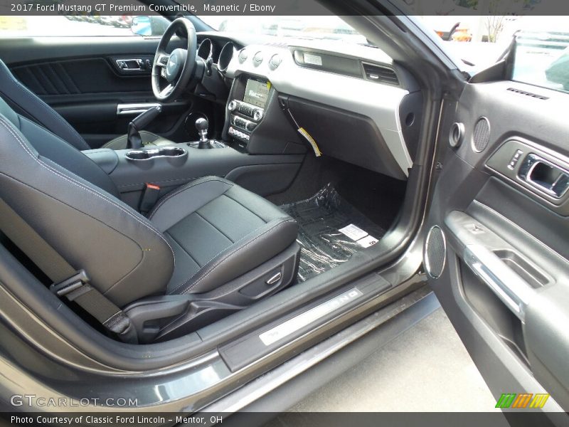Magnetic / Ebony 2017 Ford Mustang GT Premium Convertible
