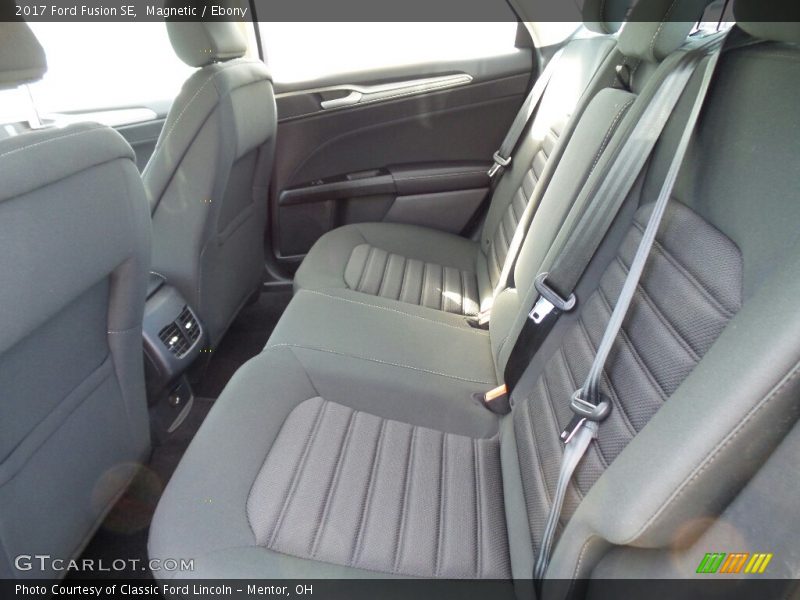 Magnetic / Ebony 2017 Ford Fusion SE