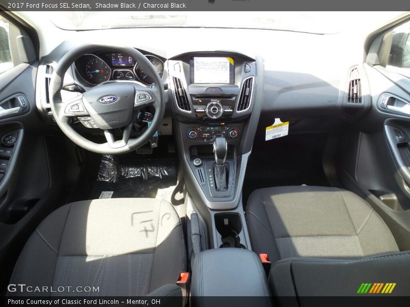 Shadow Black / Charcoal Black 2017 Ford Focus SEL Sedan