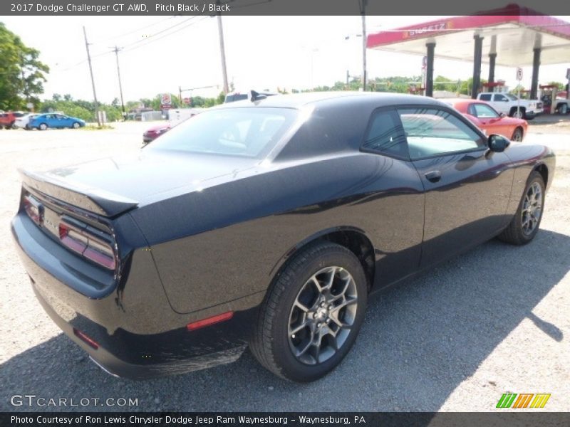 Pitch Black / Black 2017 Dodge Challenger GT AWD