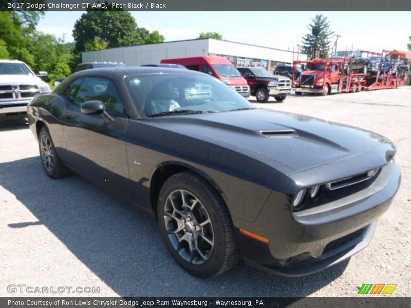 Pitch Black / Black 2017 Dodge Challenger GT AWD