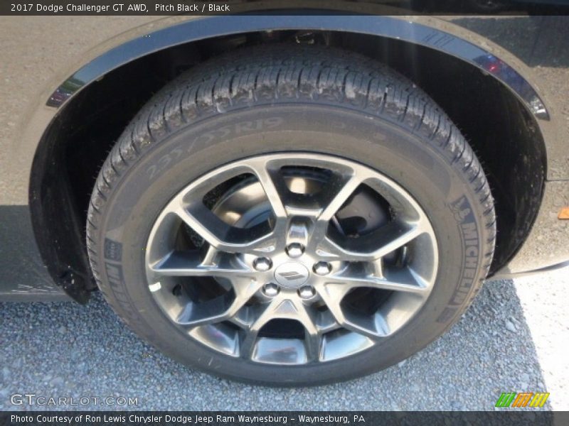 Pitch Black / Black 2017 Dodge Challenger GT AWD