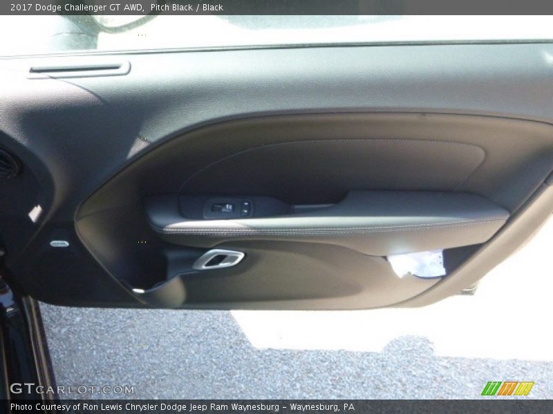 Pitch Black / Black 2017 Dodge Challenger GT AWD