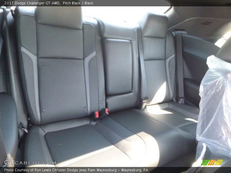 Pitch Black / Black 2017 Dodge Challenger GT AWD