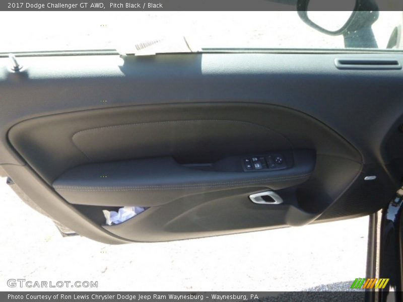 Pitch Black / Black 2017 Dodge Challenger GT AWD