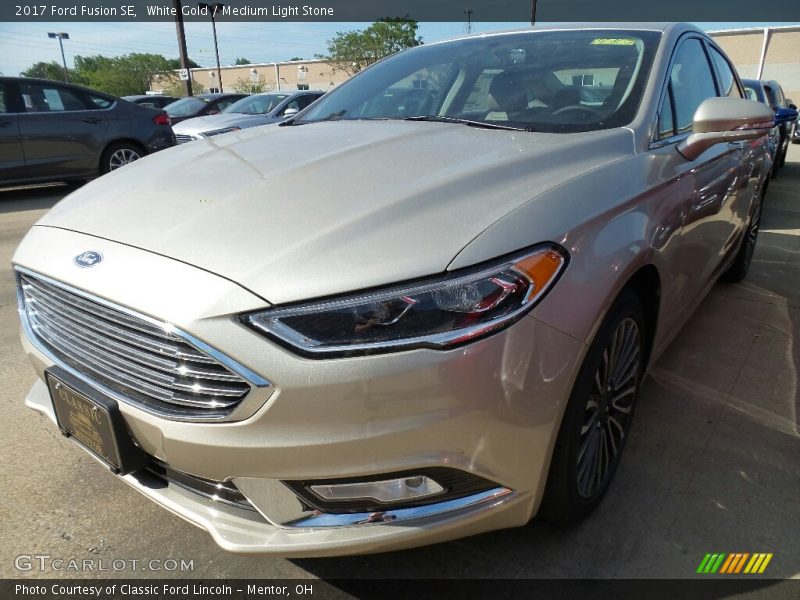 White Gold / Medium Light Stone 2017 Ford Fusion SE