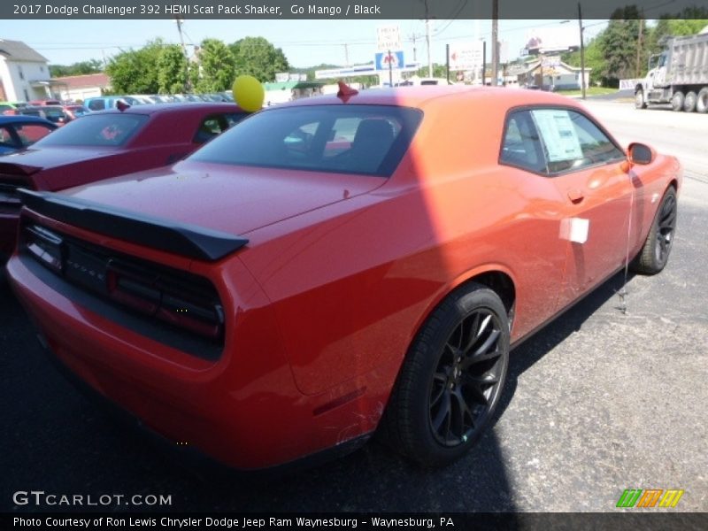 Go Mango / Black 2017 Dodge Challenger 392 HEMI Scat Pack Shaker
